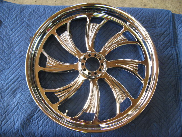 ファットボーイロー 17インチホイール(F) ファットボーイロー 17インチホイール(F)