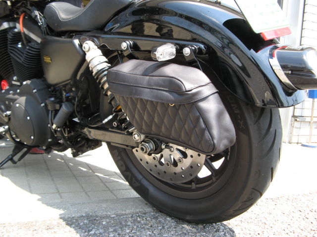 車坂下】2009年式XL883Rにサイドバック取り付け!!【moto-cycle 