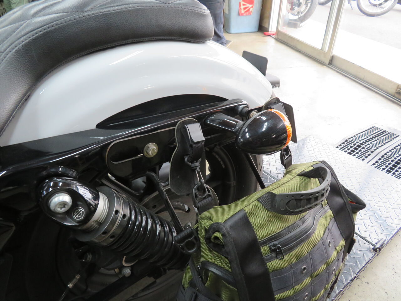 2021年式 XL1200NS シーシーバー装着！！ : HarleyDavidsonパーツ 