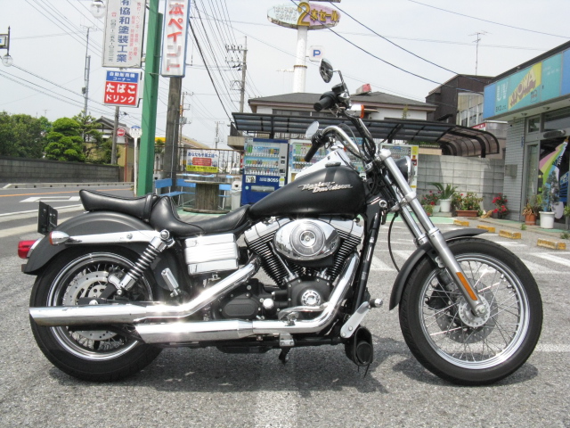 2006年式FXDB リアブレーキパッド交換 ￥6,300 : HarleyDavidson