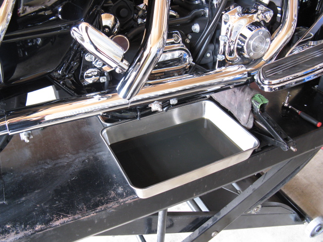 ハーレー FLHR ロードキング 2005年式より取り外し Corbin コルビン シート ソロシート 1997-2005 FLHR ツーリング ロードキング Roadking Davidson ロードグライド