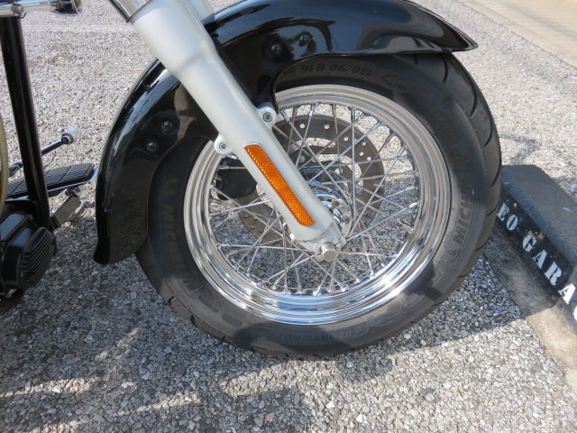 2003年式FLSTC前後ホイール、タイヤ交換 : HarleyDavidsonパーツ