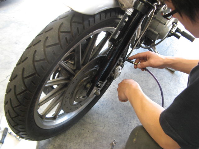 2006年式 スポーツスター XL1200R 純正フロントキャリパー 左右 2005年 XL1200R スポーツスター キャブ | 岐阜のハーレー