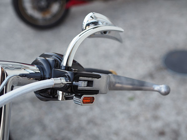 超小型ウインカー第2弾 ハンドルLEDウインカー : HarleyDavidsonパーツ