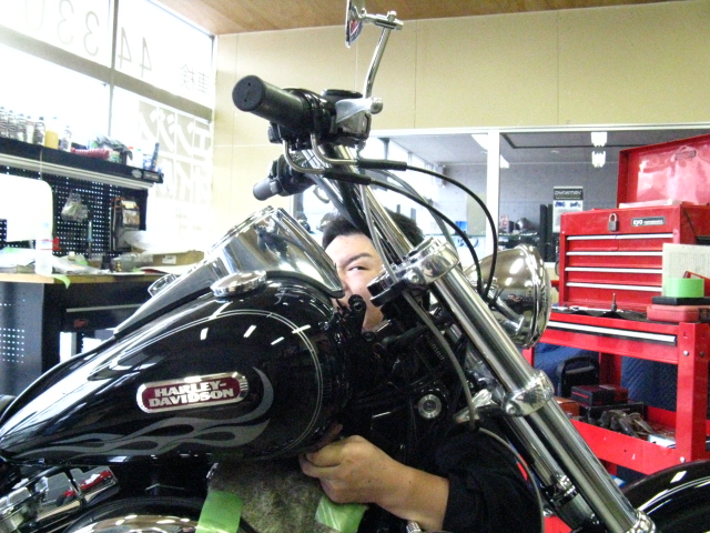 H-D純正 ダイナ ワイドグライド タンク コンソール ブラック 検 FXDWG  ハーレーダビッドソン ダイナ FXDWG 1450 ワイドグライド 純正 タンク