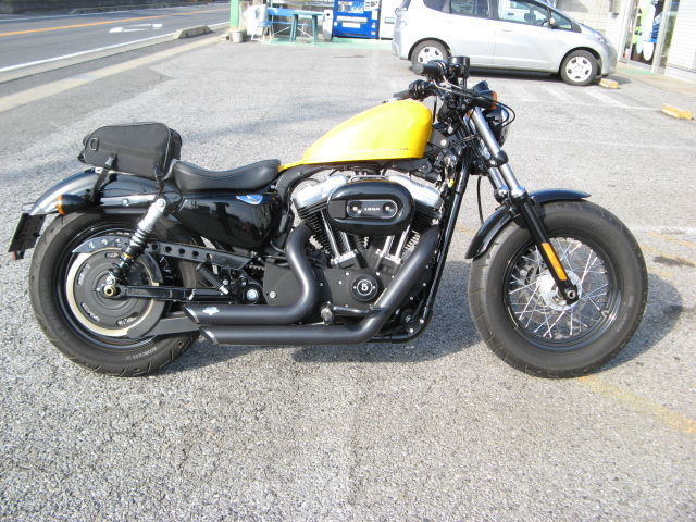 2011年式XL1200X フォーティーエイトにタコメーターを取り付け