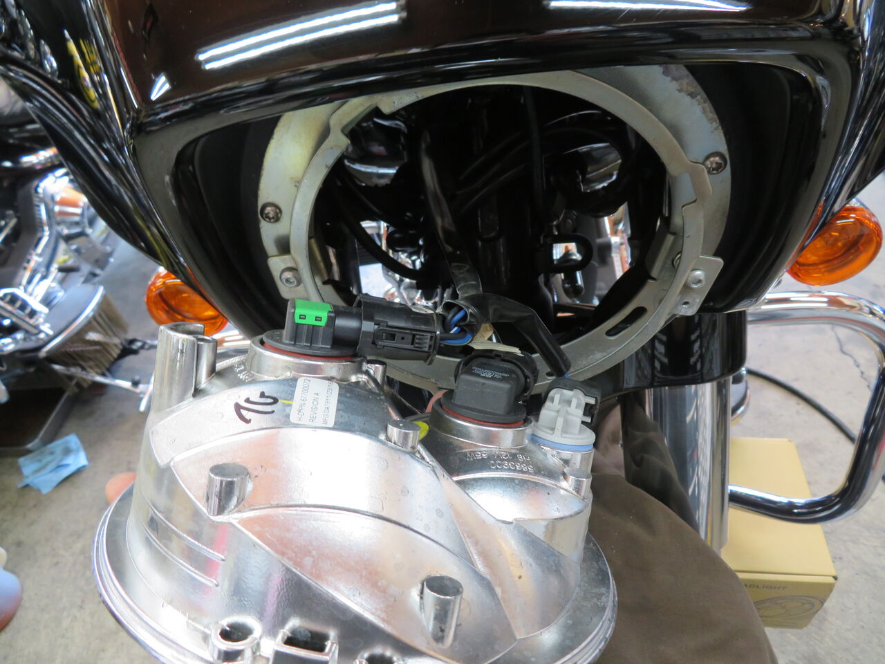 ハーレー2017年 ロードグライドヘッドライト点灯確認済み