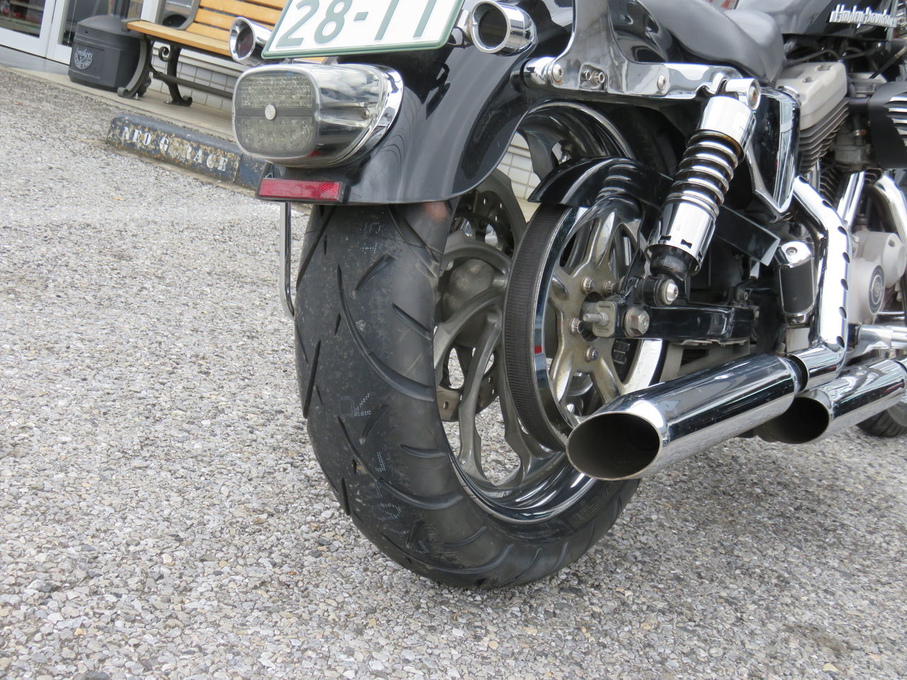 【とんぼ】2020年式 XL1200Xホイール前後取り外し ハーレーDIY】フロントホイール取外し（タイヤ交換） - YouTube