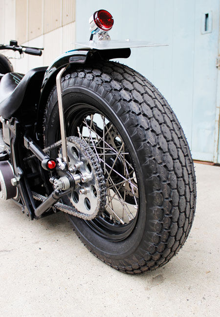 ヴィンテージタイヤ＆ホイールの殿堂！COKER TIRE