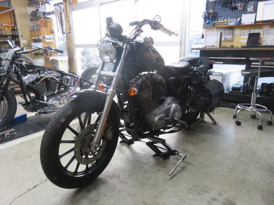 2008年式XL883L ロングフォーク化！！！