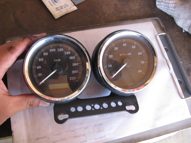 2004年式XL1200R メーター移設 ￥38,220（参考価格） : HarleyDavidson