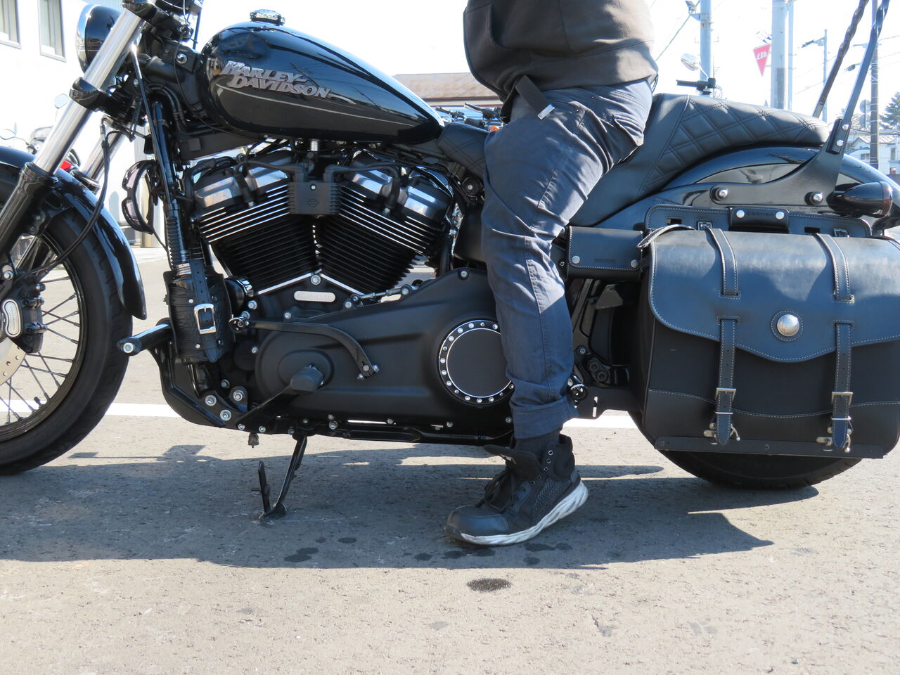 FXBRS 純正リアショックロワリングキット付き Muller□リア ロワリングキット 18年以降ソフテイル（FXBR、FXDR