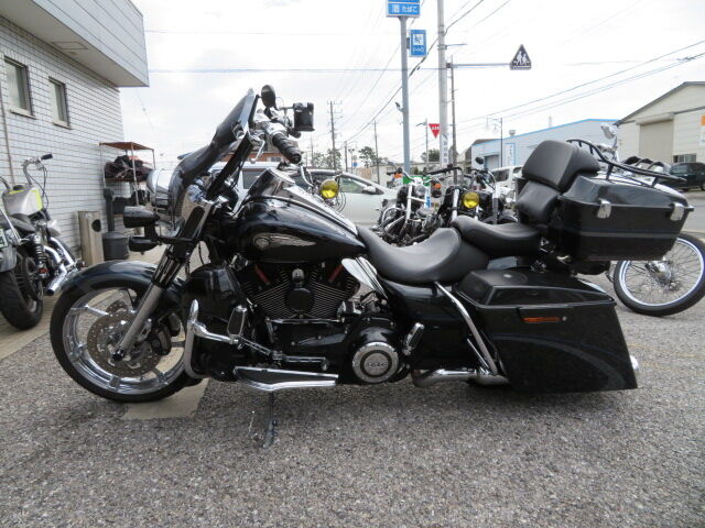FLTRXSE2 2013 CVO  19インチフロントホイール FLTRXSE2 2013 CVO 19インチフロントホイール 19インチ 21インチ