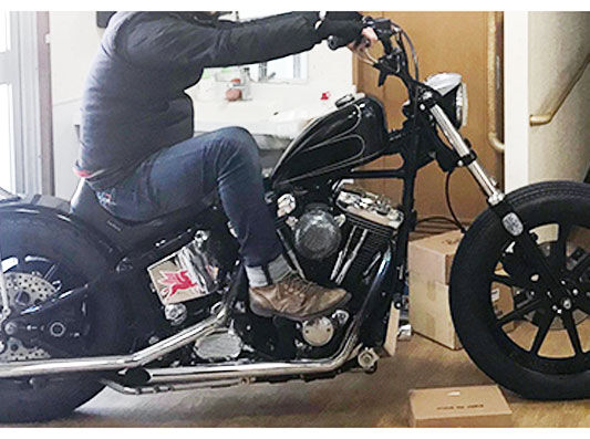 高速道路快適仕様♪R&Uミッドハイペグのご紹介 : HarleyDavidsonパーツ