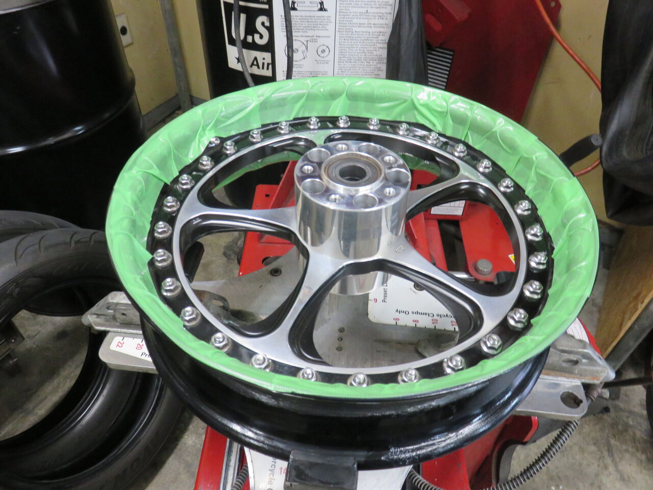 2014年式XL1200X 前後タイヤ交換 : HarleyDavidsonパーツ