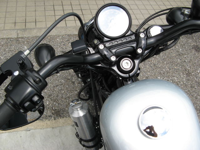 2011年式XL1200X スポーツスター・1200フォーティーエイト タコ