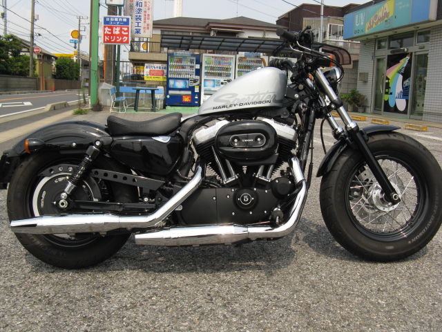 2011年式XL1200X フォーティーエイトをサイドナンバープレート化 