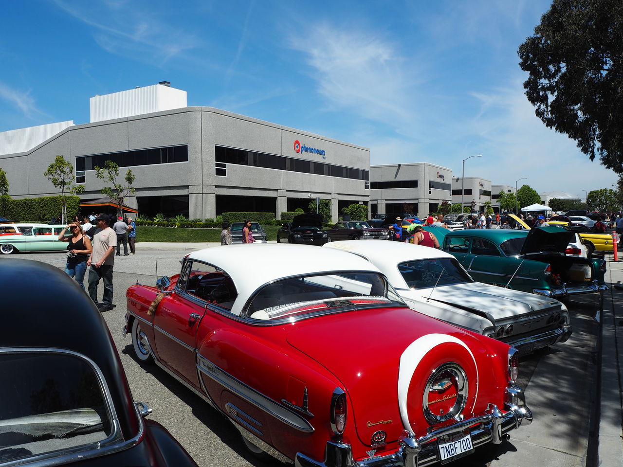 アメリカイベント情報 Edelbrock Car Show Harleydavidsonパーツディストリビューター ネオファクトリー カスタムショップ ネオガレージブログ