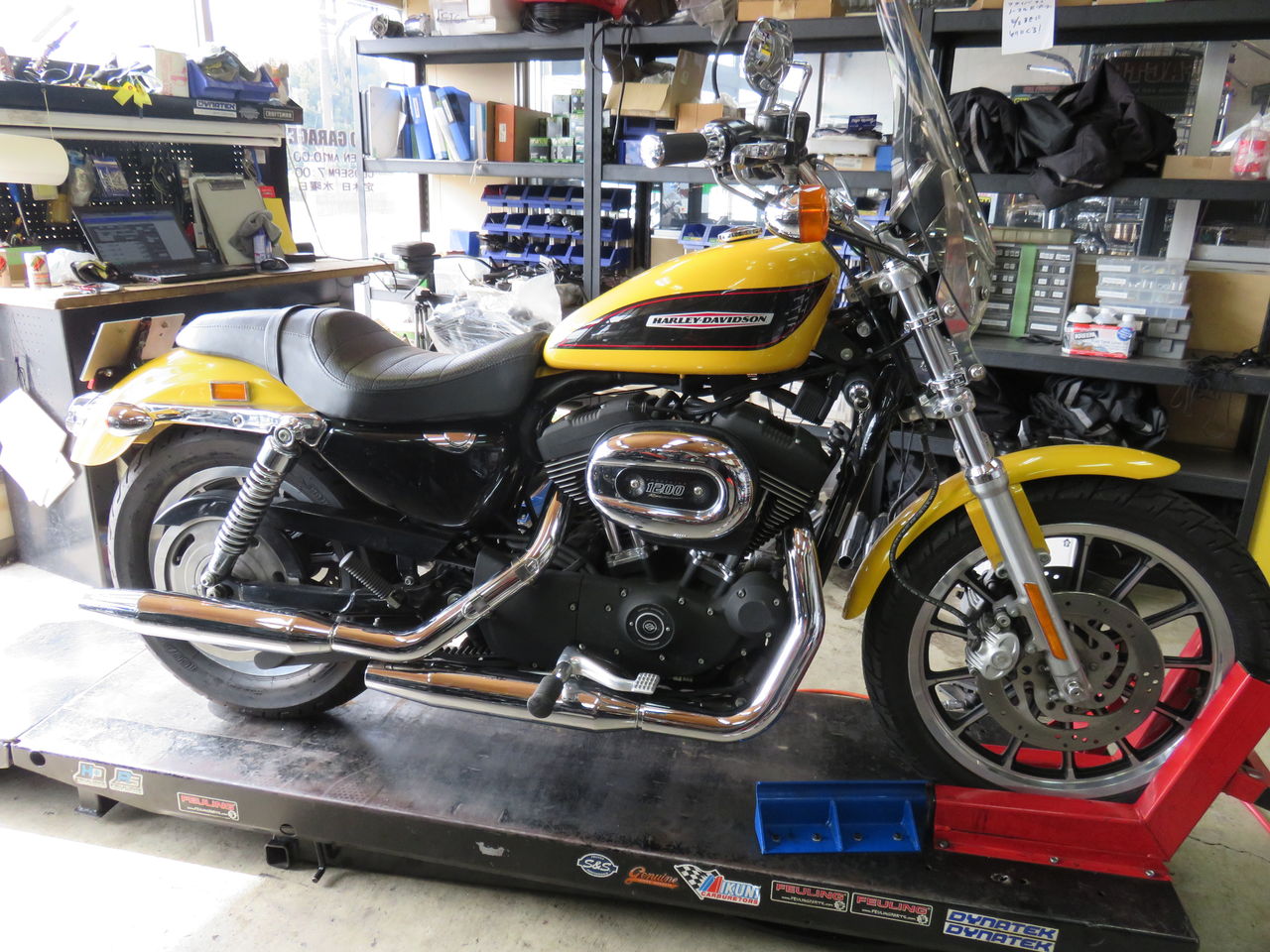 2006年式XL1200Rバッテリー点検!! : HarleyDavidsonパーツ 2006年式XL1200Rバッテリー点検!! : HarleyDavidsonパーツ