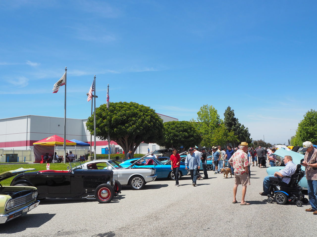 アメリカイベント情報 Edelbrock Car Show Harleydavidsonパーツディストリビューター ネオファクトリー カスタムショップ ネオガレージブログ アメリカイベント情報 Edelbrock Car Show Harleydavidsonパーツディストリビューター ネオファクトリー カスタムショップ ネオガレージブログ