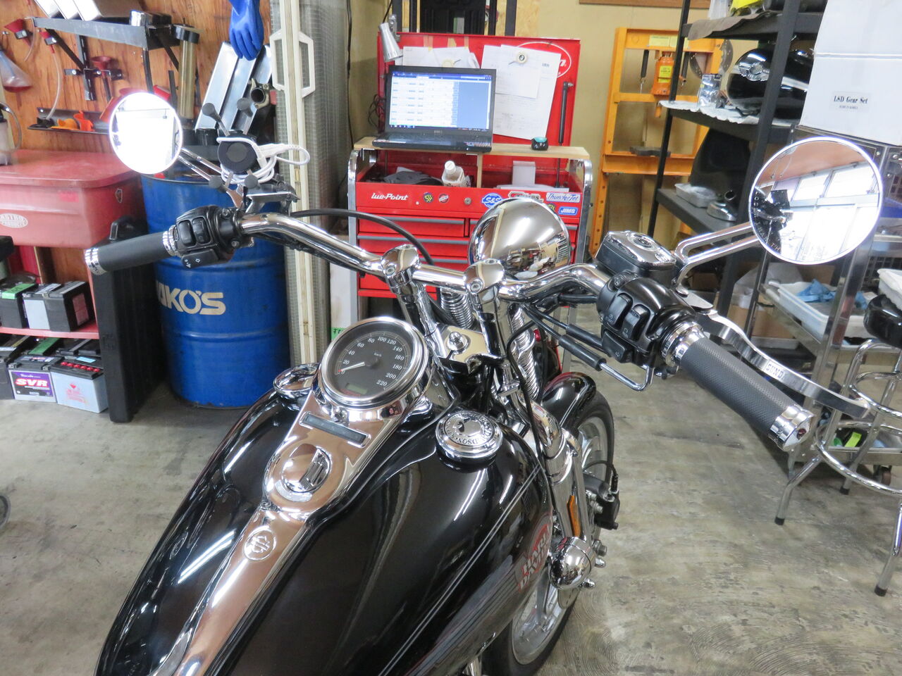 ハーレー純正 FXSTS スプリンガー ハーレー純正 FXSTS スプリンガー ハーレーダビッドソン FXSTS