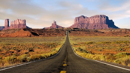 monument-valley-utah-roads-route-66-1743389-1920x1080[1]