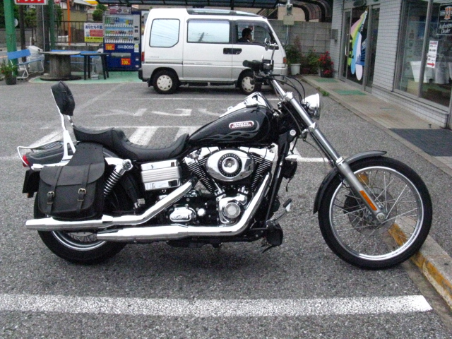 2007年式FXDWG ダイナワイドグライドのタンクアップマウント