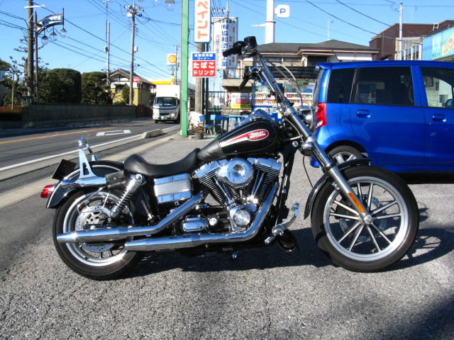 2007年式FXDL 前後タイヤ交換＆ブレーキパッド・フルード交換