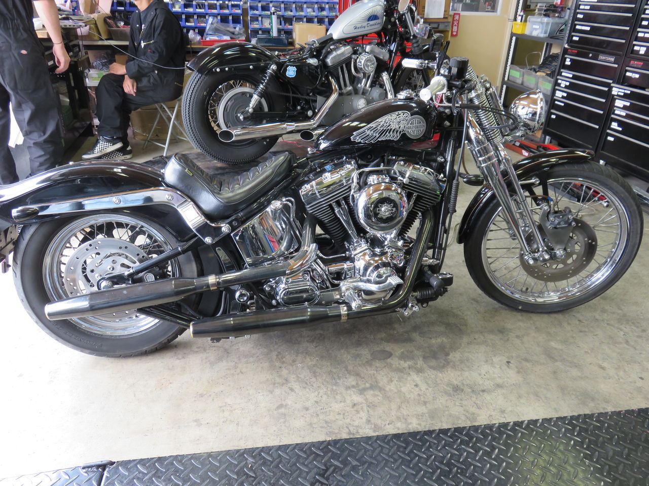 R　3つセット 2004年式FXSTSの前後ホイール＆タイヤ・Rプーリー交換