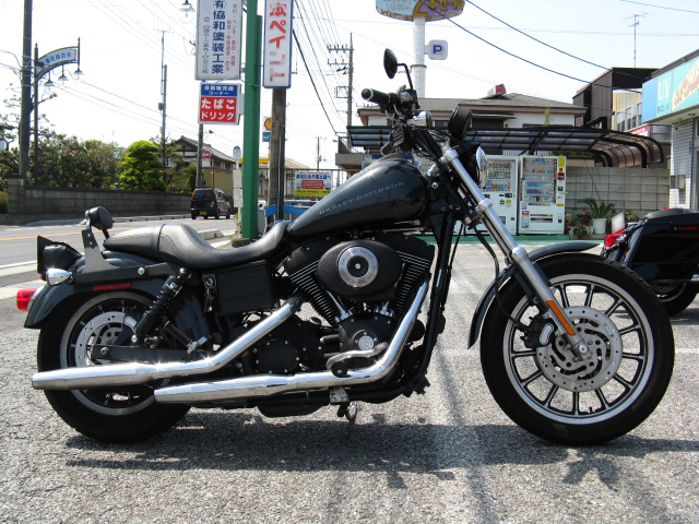 2005年式FXDX リアローダウンショック交換 ￥27,400(参考価格
