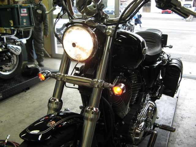 2010年式XL1200L スポーツスター1200ローの前後ウインカー交換