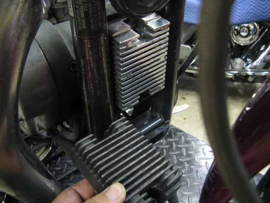 オルタネーター レギュレーター Harleydavidsonパーツディストリビューター ネオファクトリー カスタムショップ ネオガレージブログ オルタネーター レギュレーター Harleydavidsonパーツディストリビューター ネオファクトリー カスタムショップ ネオガレージブログ