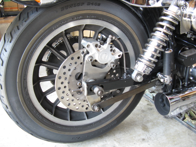 1985年式FXS 前後タイヤ交換 ¥49,000(参考価格 1985年式FXS 前後タイヤ交換 ¥49,000(参考価格