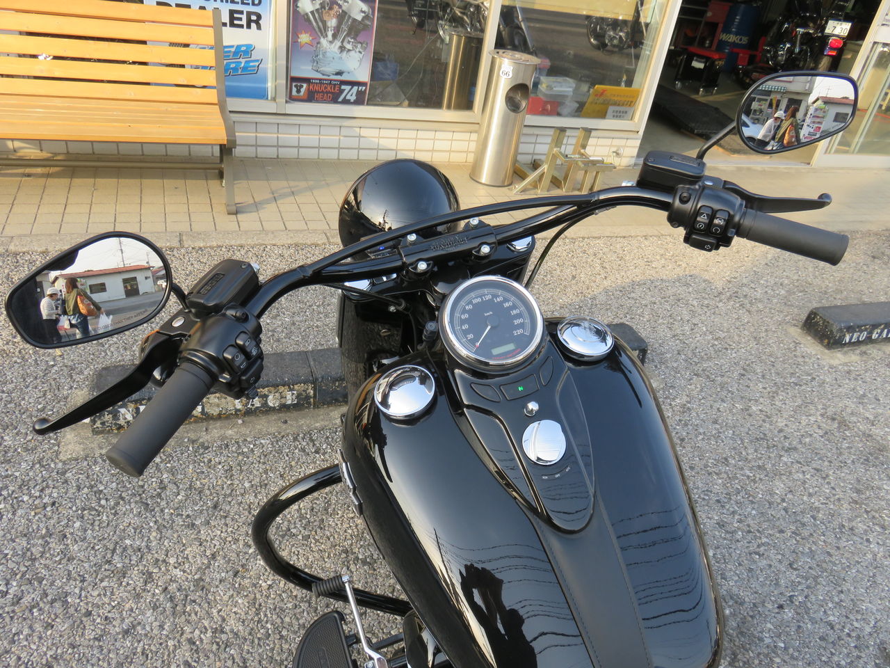 2017年式FLS ハンドル交換とウインカー移設！！！ : HarleyDavidson 