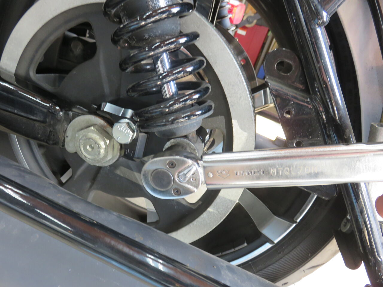 2012年式FLTRXSE リアロワリング!! : HarleyDavidsonパーツ 2012年式FLTRXSE リアロワリング!! : HarleyDavidsonパーツ