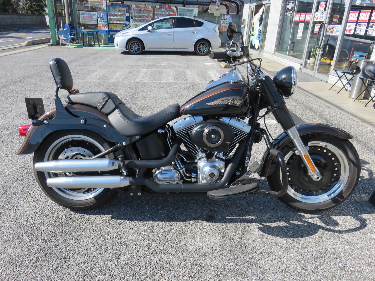 ハーレーダビッドソンFLSTC純正シート&ウィンドシールド