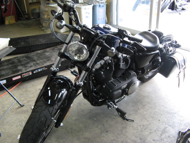 2013年式XL1200X スポーツスター1200フォーティエイトのグリップ交換