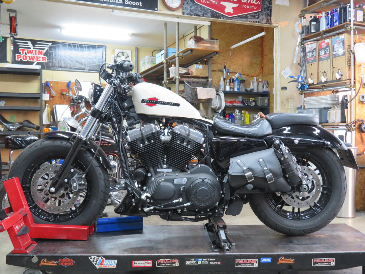 2022年式XL1200Xハンドル交換・ミッドコン化！ : HarleyDavidsonパーツ 