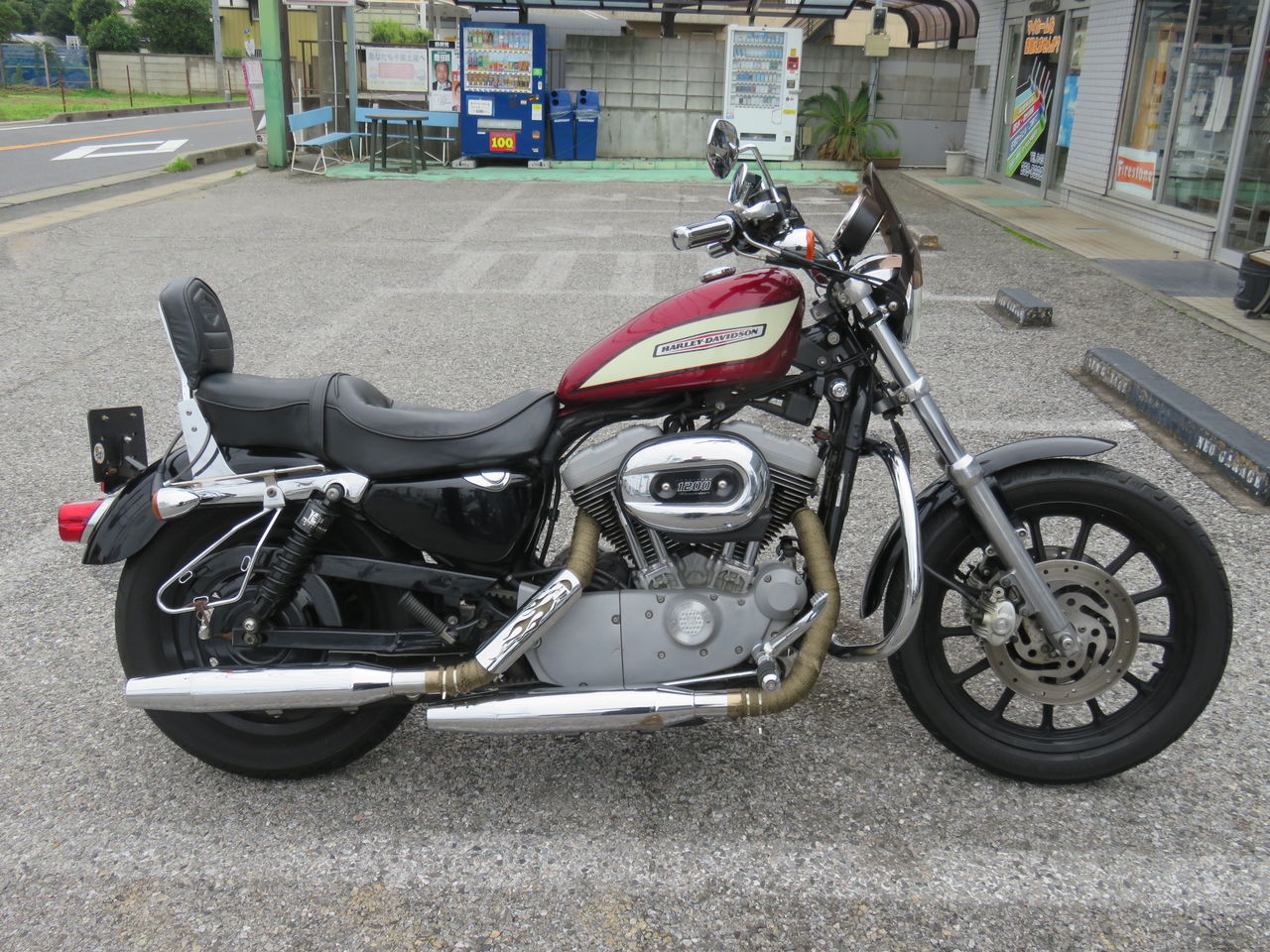 2004年式 XL1200R エキゾーストスタッドボルト交換 : HarleyDavidson 