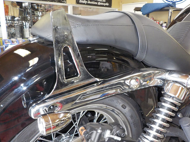 2013年式FXDC ダイナスーパーグライドにミニローボーイシーシーバーを