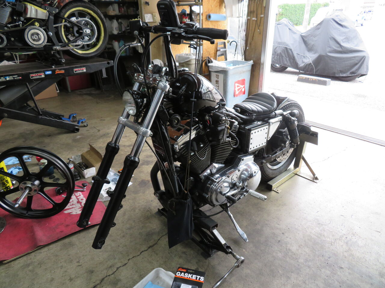 ハーレー スポーツスター xl1200c 2005年式リアサスペンション