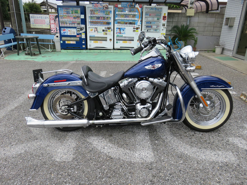 2006年式FLSTNにDS製80本スポークホイール装着