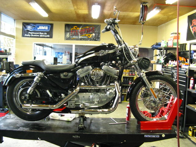 2003年式XL883 ナンバープレートのレイダウン!! : HarleyDavidson