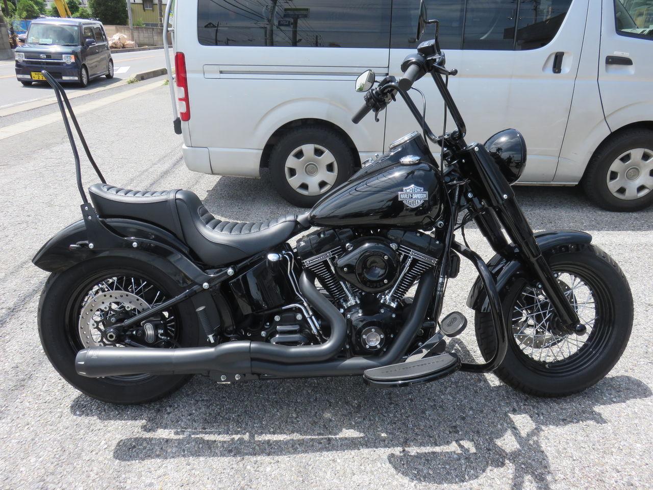 17年式fls Rウインカー交換とサイドナンバー化 Harleydavidsonパーツディストリビューター ネオファクトリー カスタムショップ ネオガレージブログ 17年式fls Rウインカー交換とサイドナンバー化 Harleydavidsonパーツディストリビューター ネオファクトリー カスタムショップ ネオガレージブログ