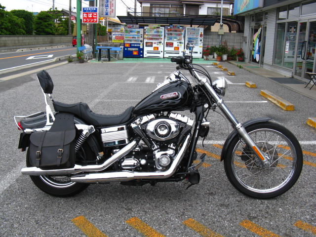 2007年式FXDWG ダイナワイドグライドのタンクアップマウント