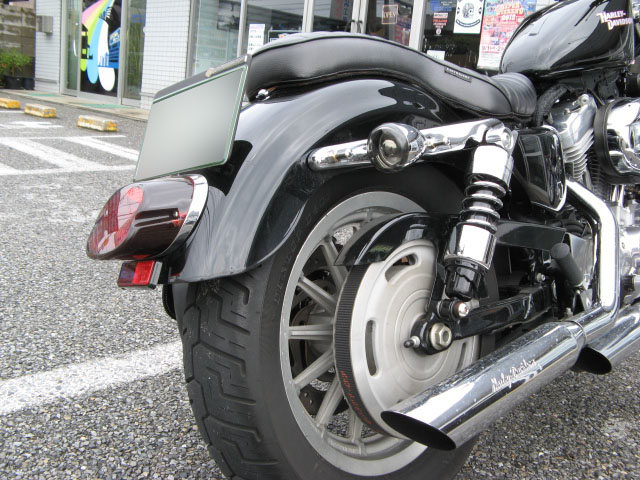 ハーレー ☆ スポーツスター XL883R-I 純正 フロントフェンダー ♪ D2887B ハーレー ☆ スポーツスター XL883R-I 純正 フロントフェンダー ♪ E2159