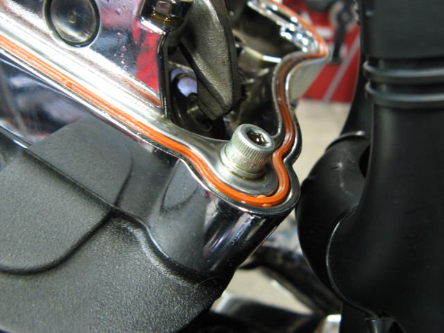 2007年式XL1200L スポーツスターのエンジンオイル漏れ修理!! : HarleyDavidsonパーツディストリビューター ネオファクトリー   カスタムショップ ネオガレージブログ