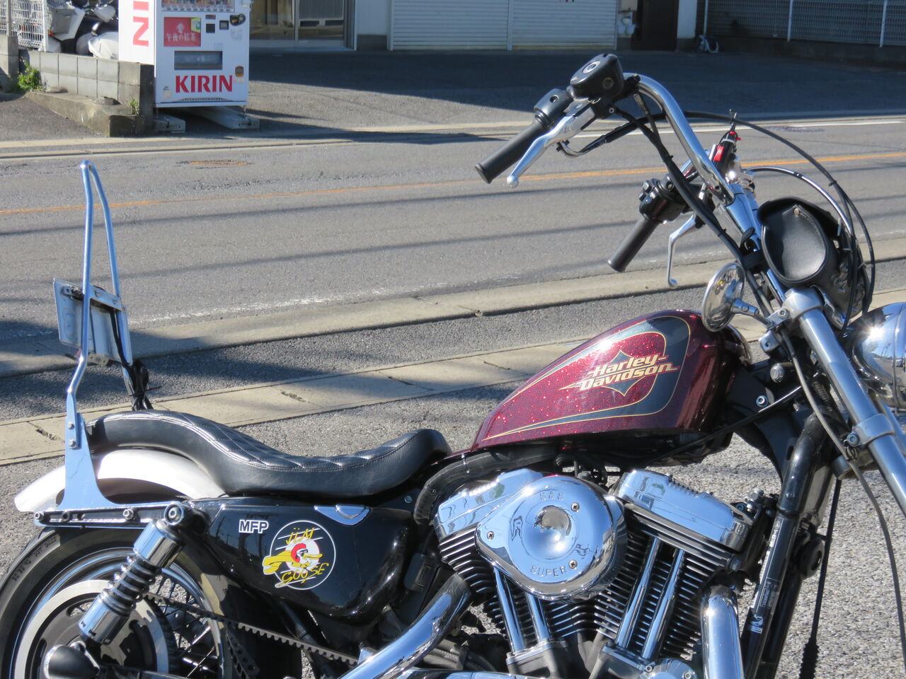 2013年式XL1200V 往年のスポタン搭載&フレイムスペイント 2013年式XL1200V 往年のスポタン搭載&フレイムスペイント