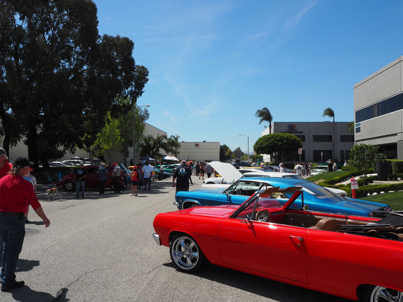 アメリカイベント情報 Edelbrock Car Show Harleydavidsonパーツディストリビューター ネオファクトリー カスタムショップ ネオガレージブログ