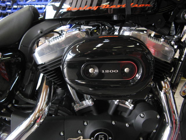 スポーツスター 純正エアクリ Xl1200V（2015年式）取り外し エアクリ交換 純正取り外し編（ハーレーダビッドソン XL1200V